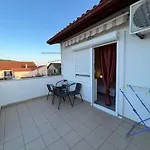 Apartments Mais Tisno