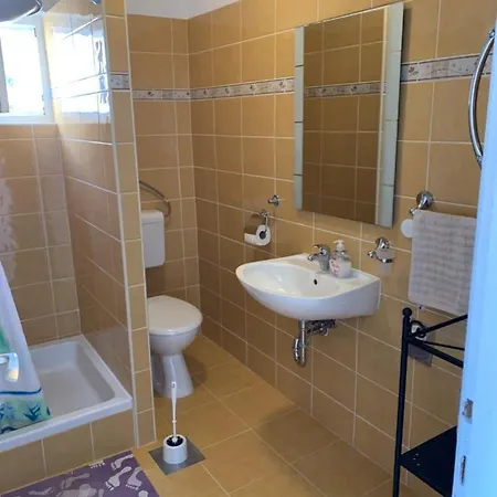 Apartments Mais Tisno Daire