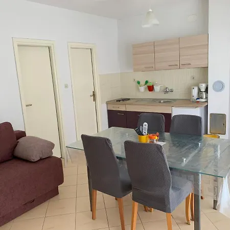 Apartments Mais Tisno Tisno