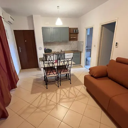 Apartments Mais Tisno Tisno