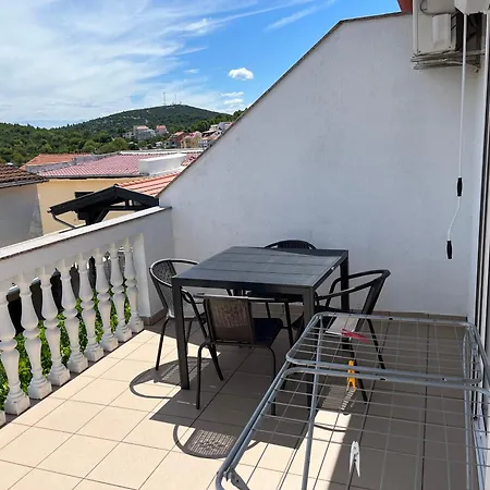 Apartments Mais Tisno Lejlighed *