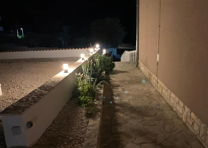 Apartments Mais Tisno Apartment Tisno