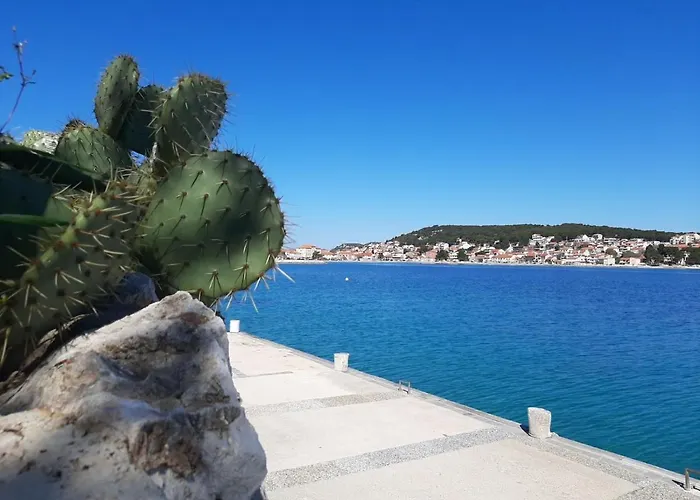 Apartments Mais Tisno Tisno